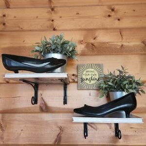 Talbots 💜 Rochelle6 Kitten Heels Black Patent Leather Dress Shoes Bow Sz 6.5 AA